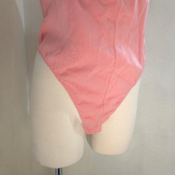 Free People | Pink Halter Bodysuit - Picture 4 of 14